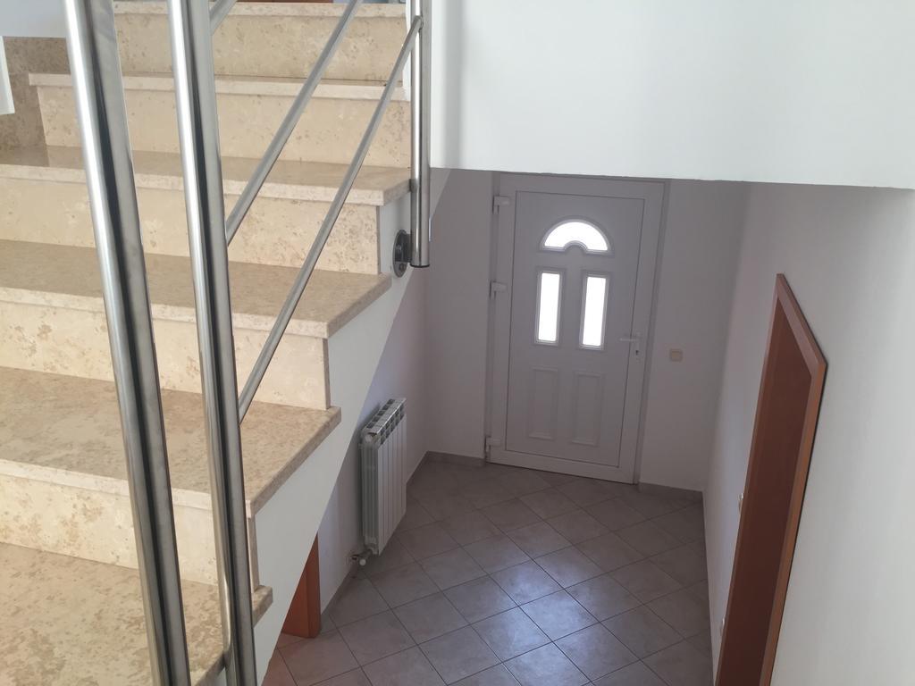 Sunny Rock Volme Apartments Banjole Exterior photo